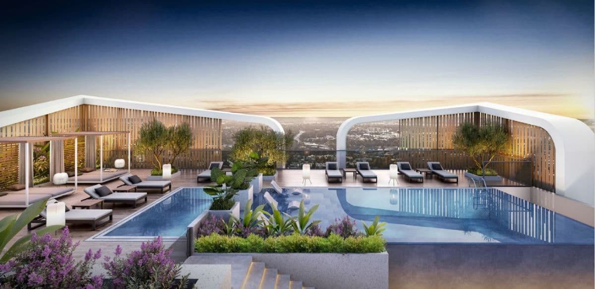 Elegant Studio | Weybridge Gardens by Leos Development